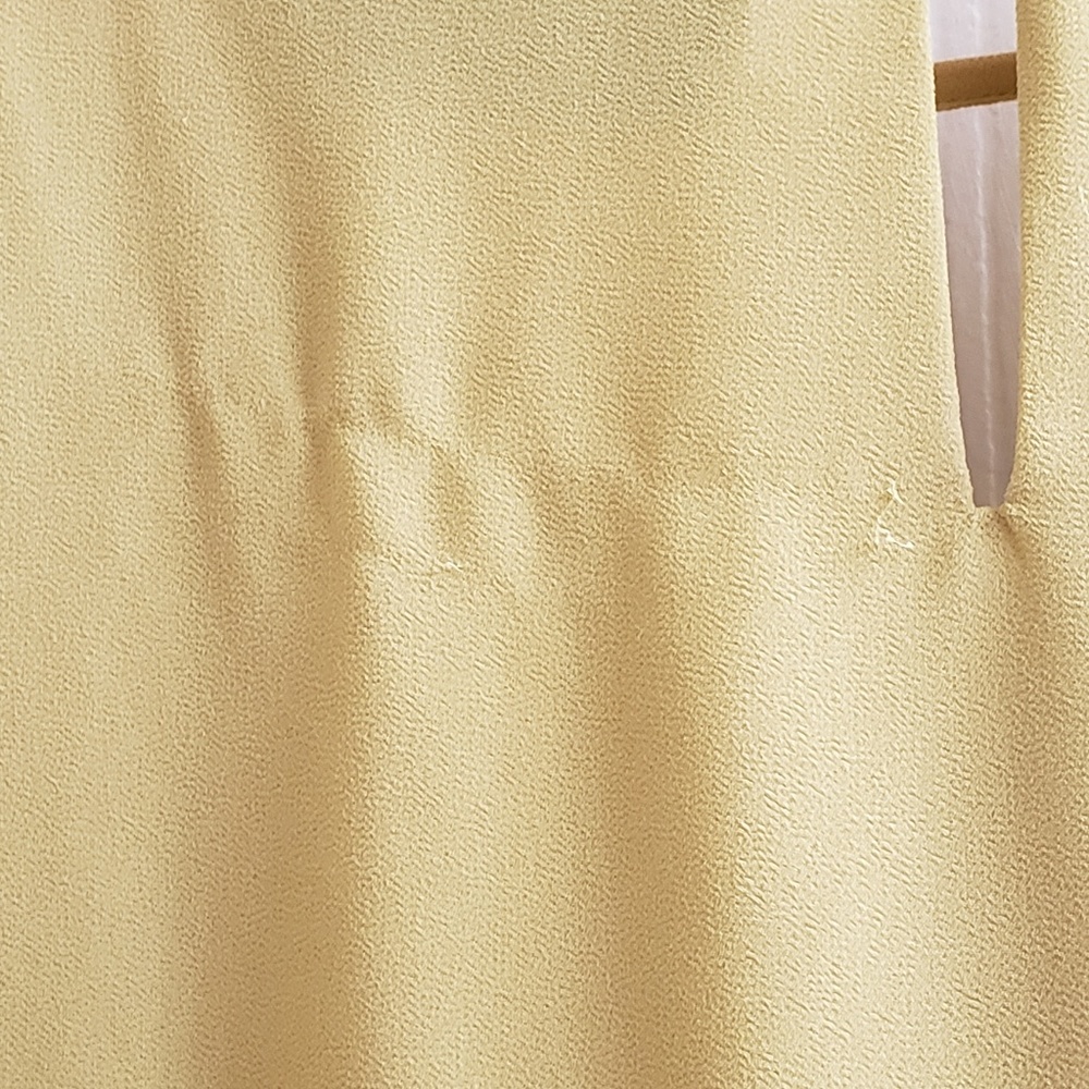 Mustard blouse - Picture 5 of 5